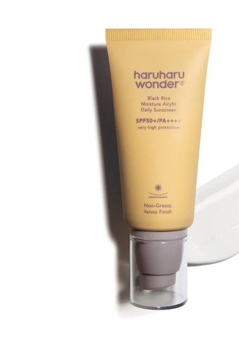 Haruharu Black Rice Moisture Airyfit Daily Non Greasy Sunscreen – 50ml